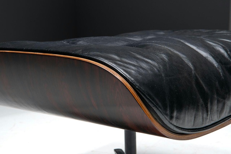 4C01837CBB84A66BEACA381FB158F8D1