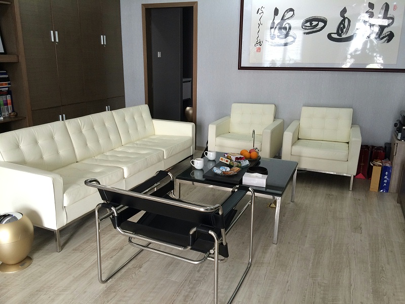 诺尔沙发（knoll sofa）