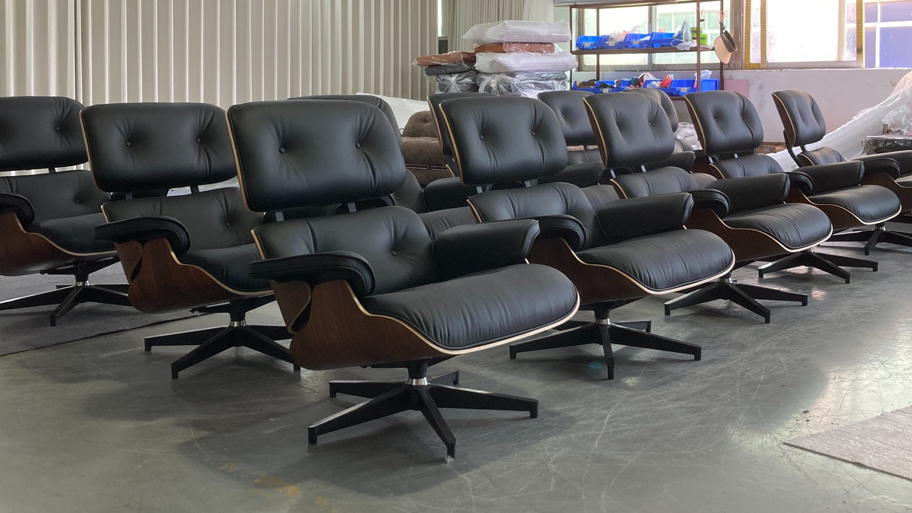 伊姆斯躺椅eames lounge chair