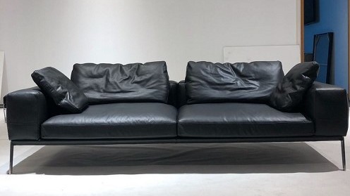 悬浮几何｜Lifesteel Sofa重塑客厅艺术新秩序