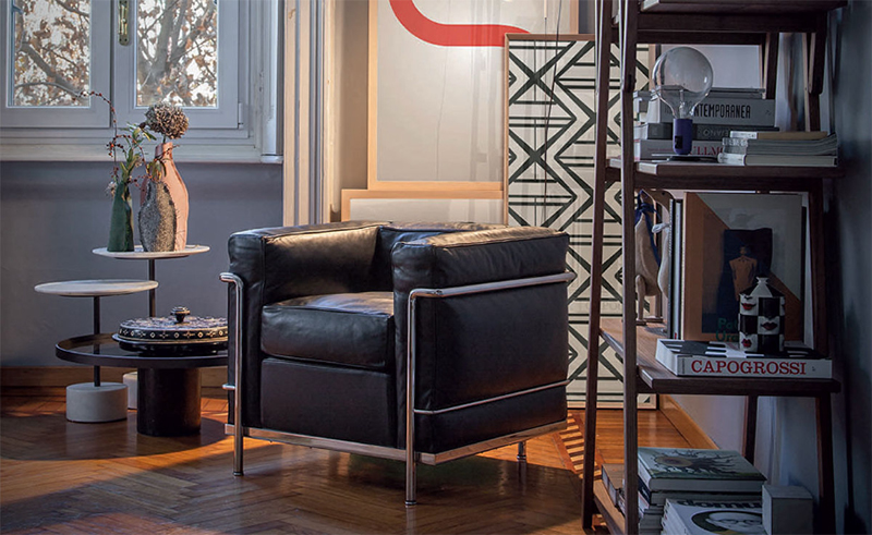 le-Corbusier-LC2-armchair