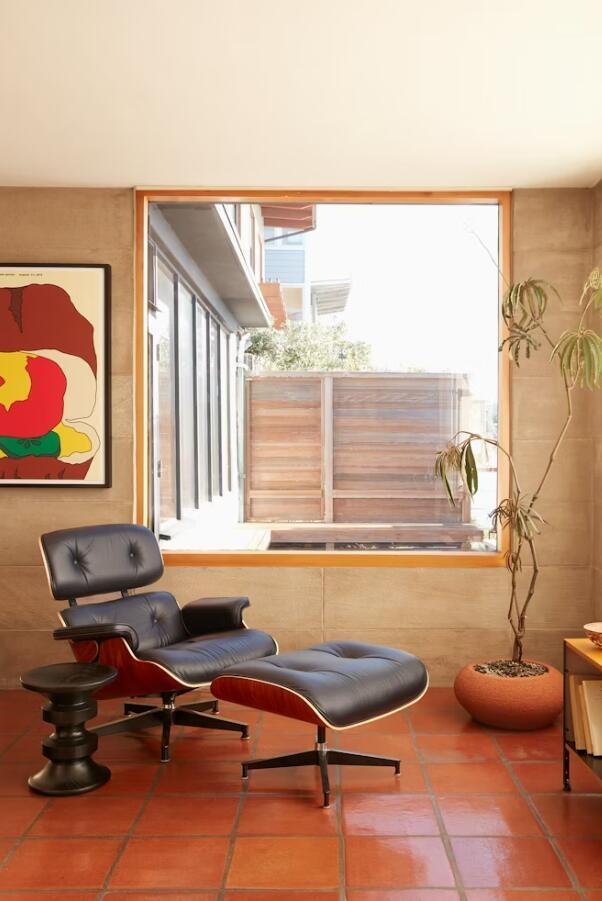 5DA1B21219E7417C4E0A68B68AEE720C