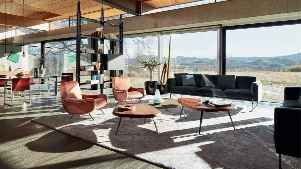 从黑白格纹到Raf Simons：Lady扶手椅的经典传承与现代表达